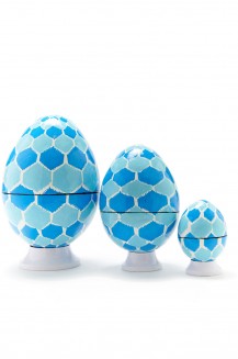 EGG W STAND AKEE